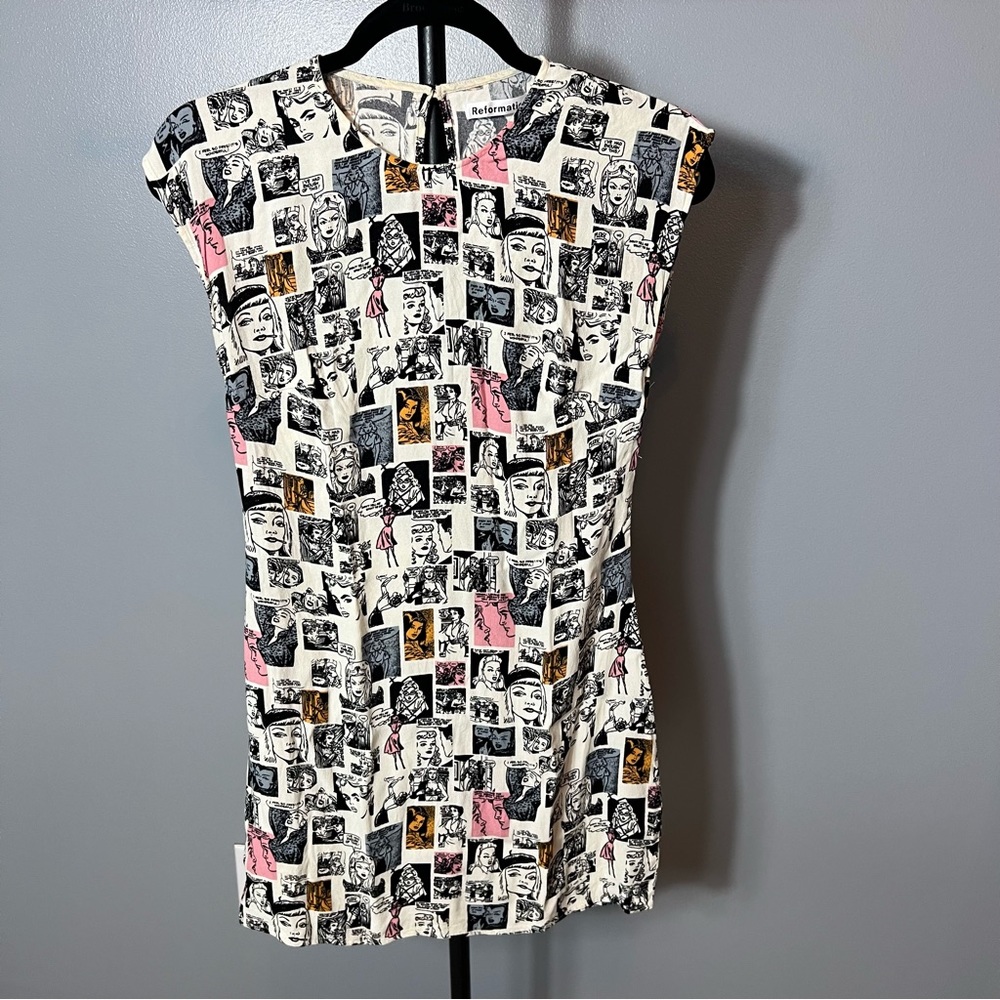RARE Reformation Lilah Comic Mini Dress - Picture 3 of 9